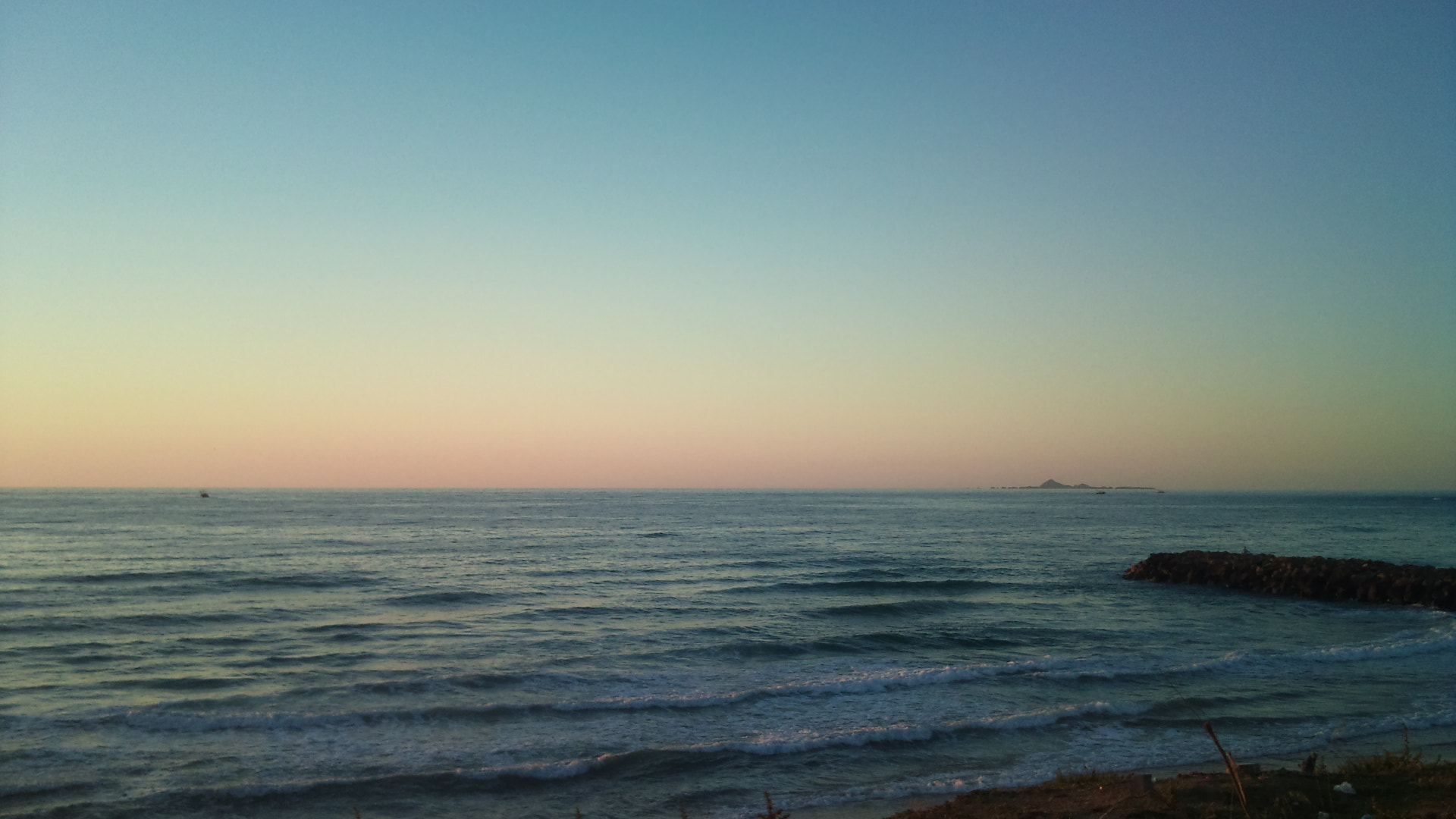 Sony Ericsson U10i sample photo. Dsc photography