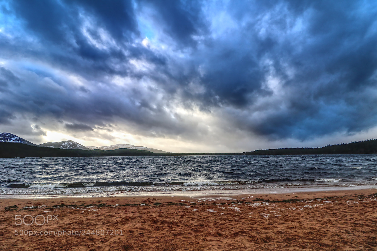 Canon EOS 750D (EOS Rebel T6i / EOS Kiss X8i) sample photo. Loch morlich photography
