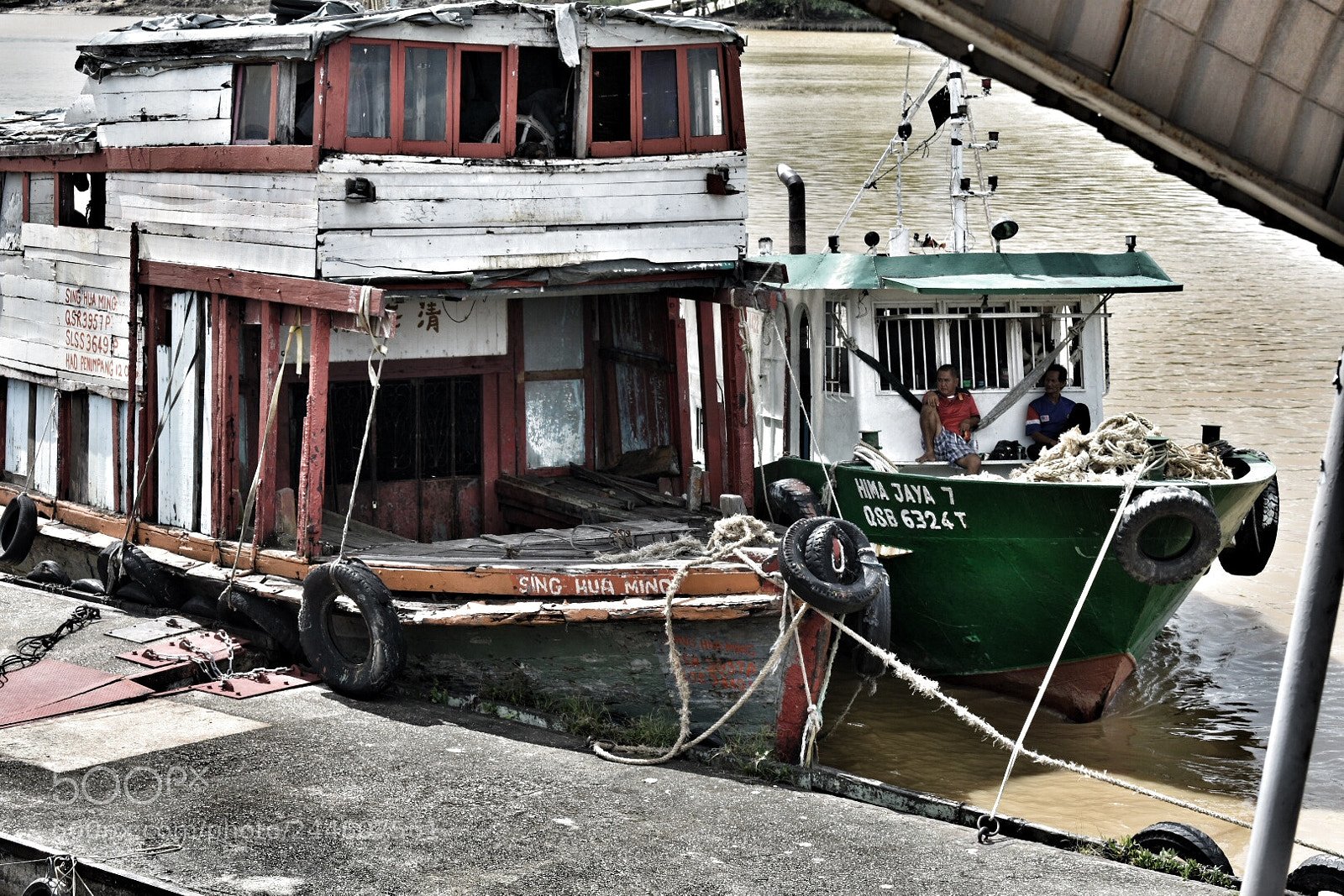 Nikon D3400 sample photo. Fishermen family relaxing on photography
