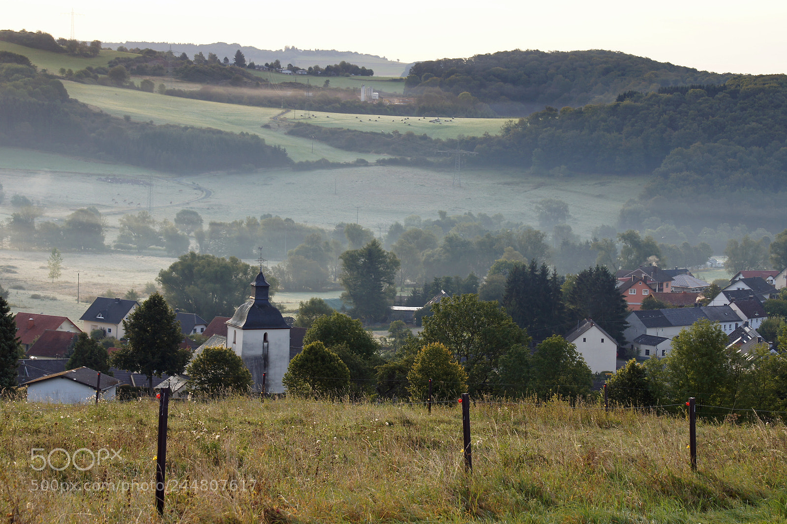 Sony Alpha DSLR-A580 sample photo. Morgennebel photography