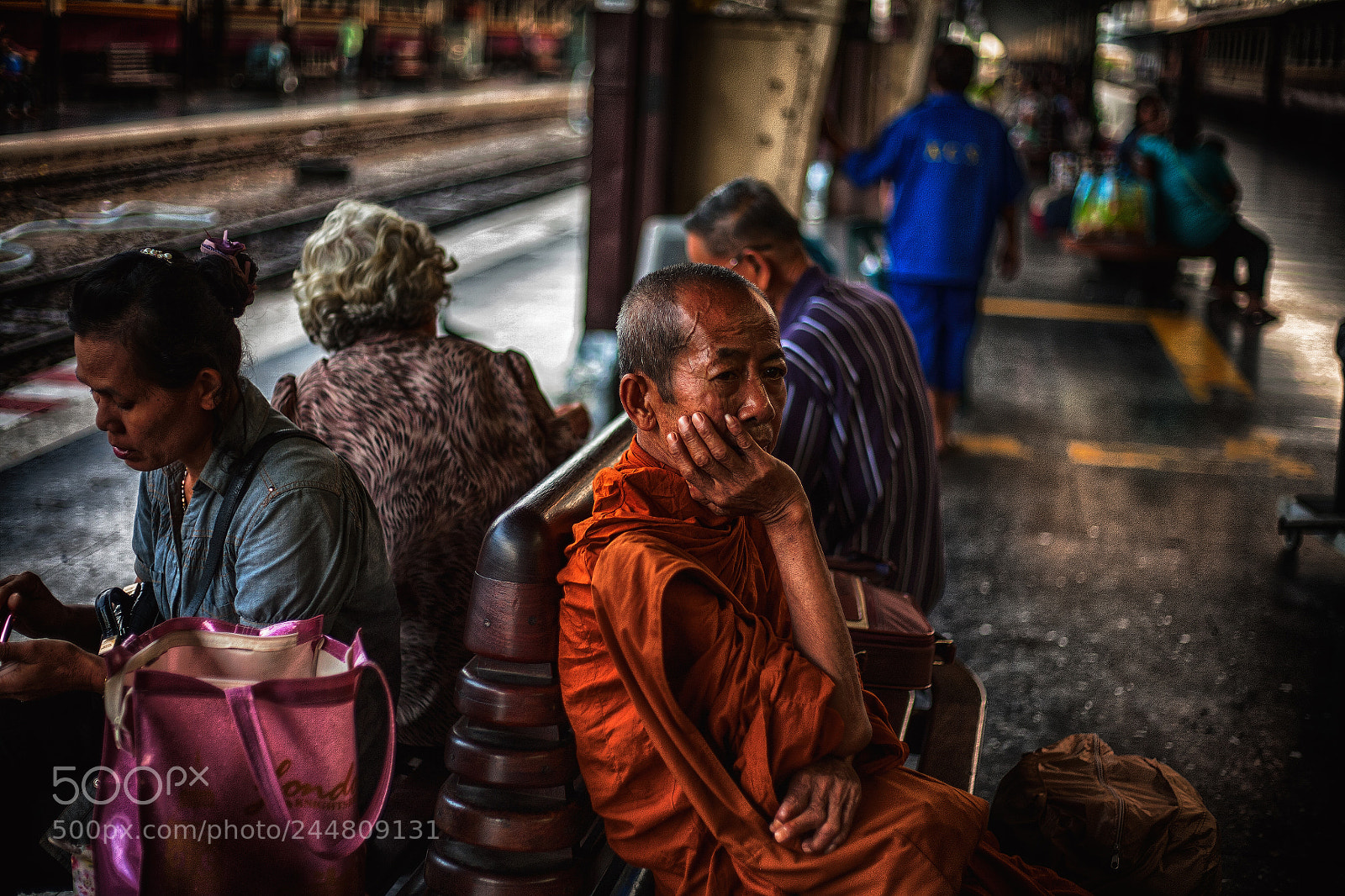 Canon EOS 5D sample photo. Thai monk photography