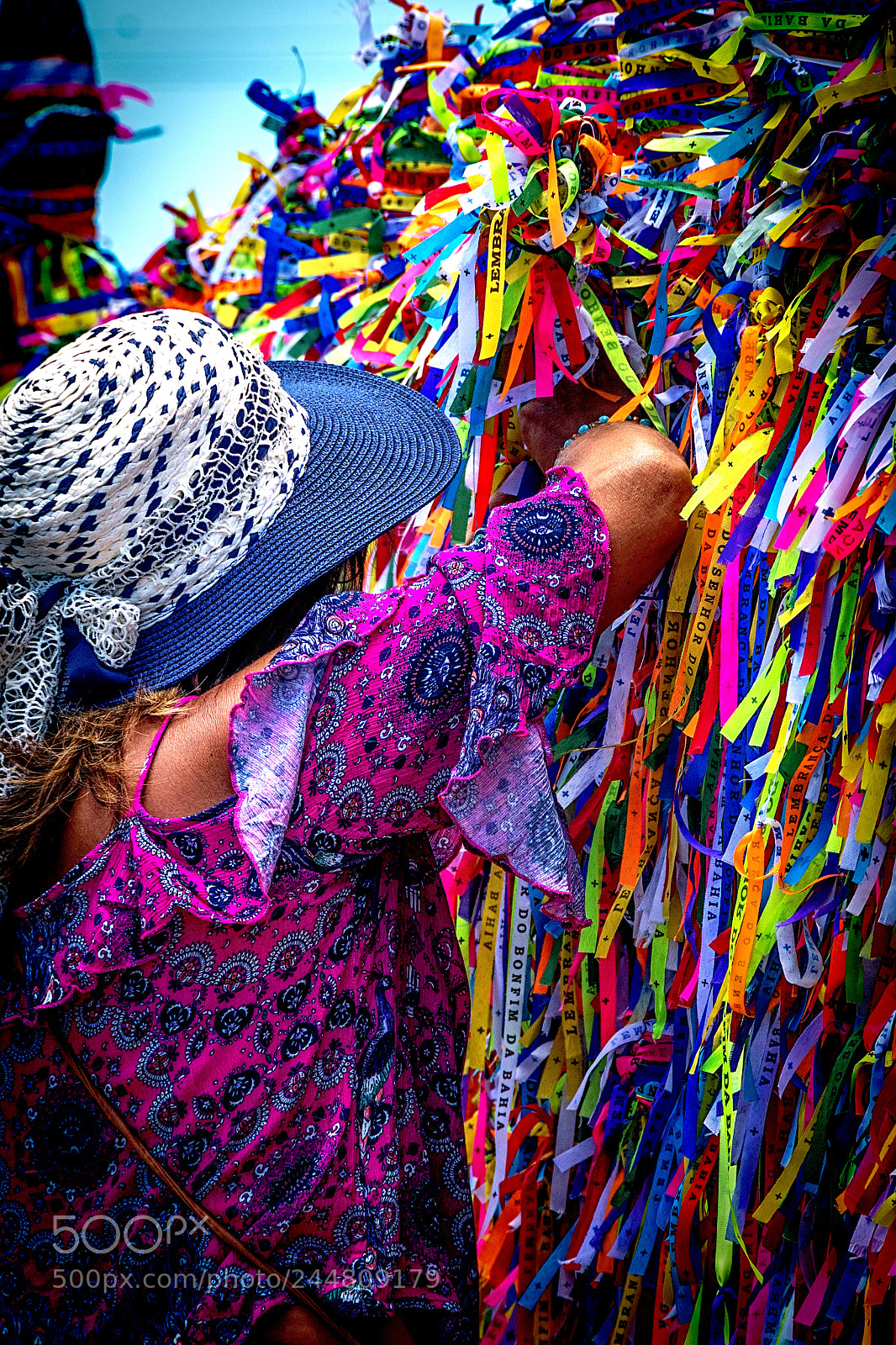 Nikon D500 sample photo. Tying ribbons in the photography