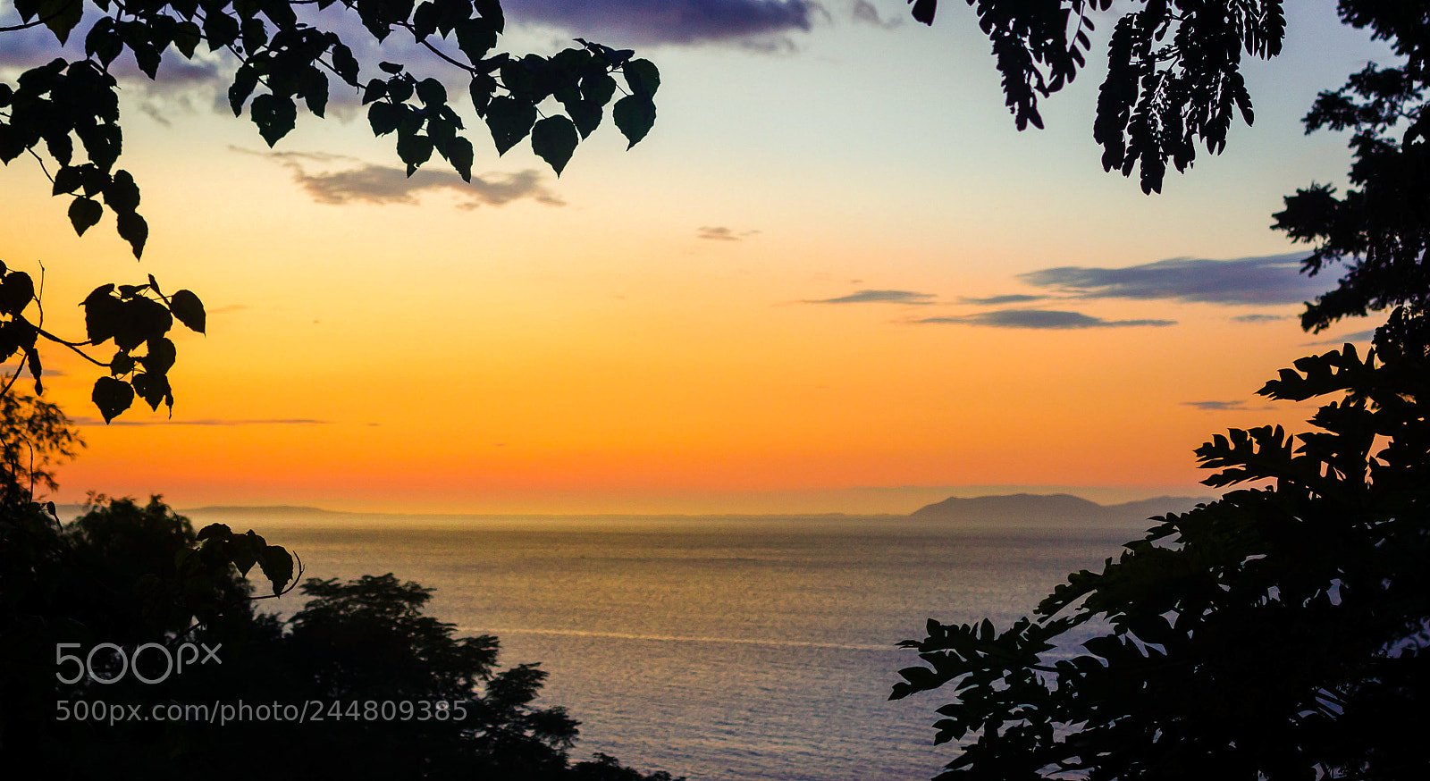 Nikon D5100 sample photo. Sunset (incomplete heart) photography