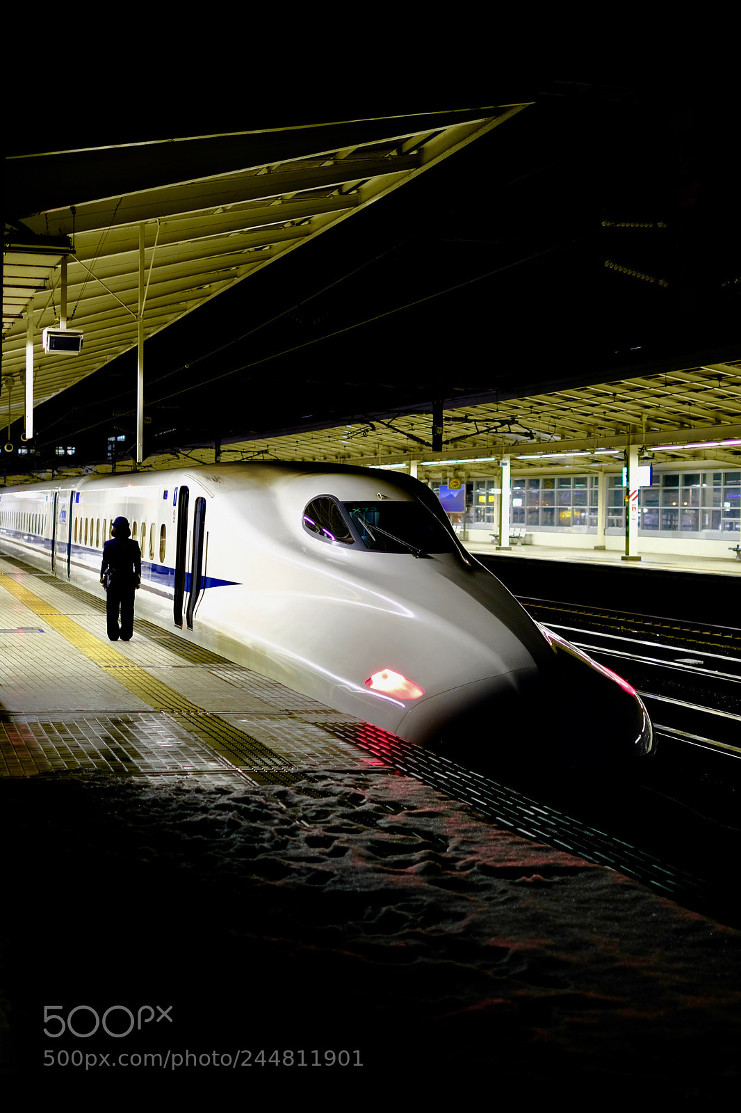Fujifilm X-E3 sample photo. 米原駅 maibara station photography