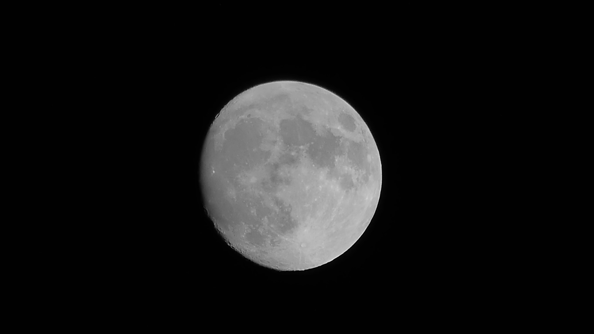 Panasonic Lumix DMC-GH2 sample photo. Moon photography