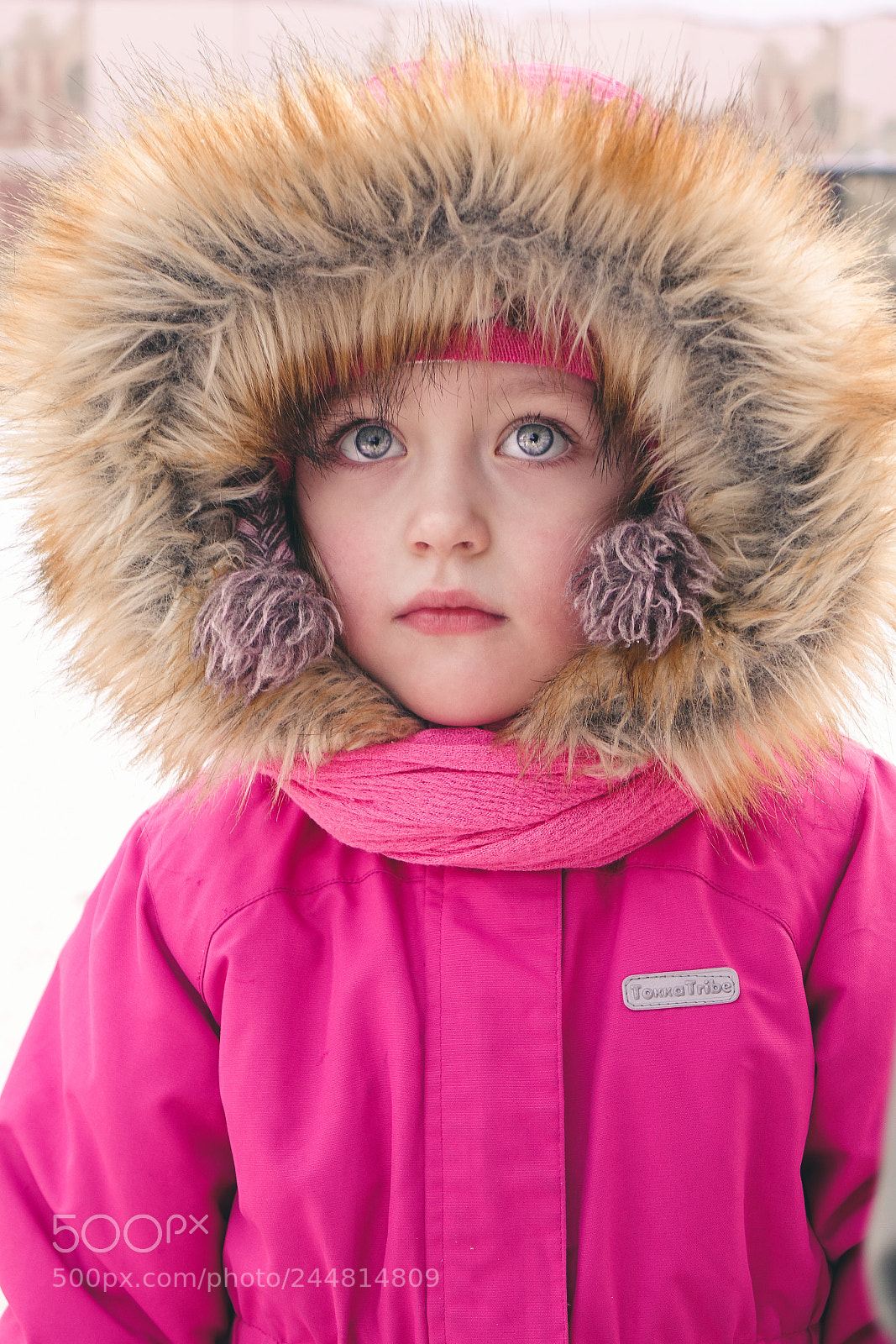 Sony Cyber-shot DSC-RX10 sample photo. Winter kid photography