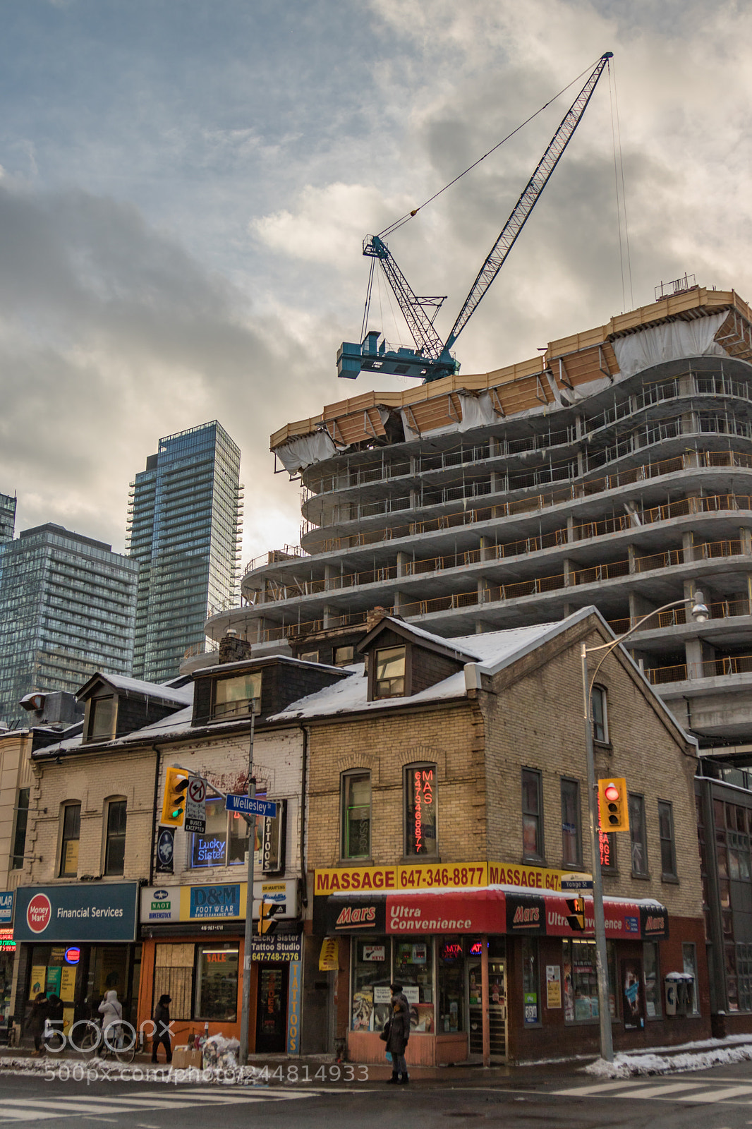 Canon EOS 760D (EOS Rebel T6s / EOS 8000D) sample photo. Yonge street boomin photography