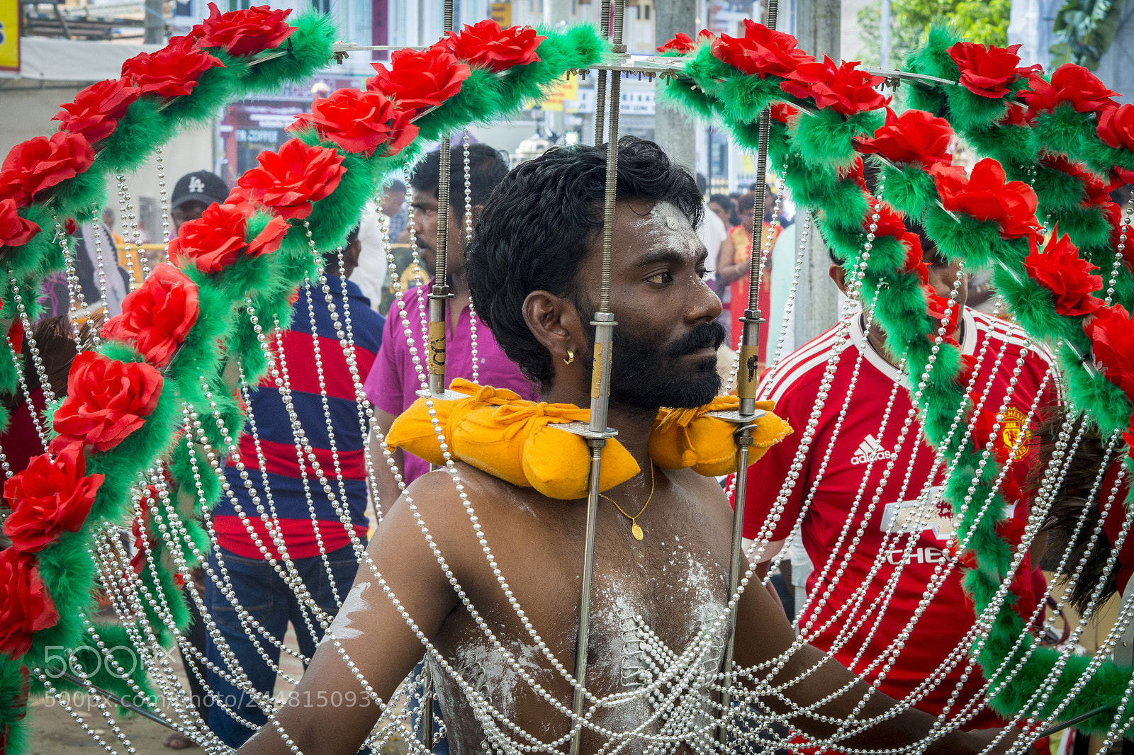 Olympus OM-D E-M10 II sample photo. Kaavadis at thaipusam festival photography