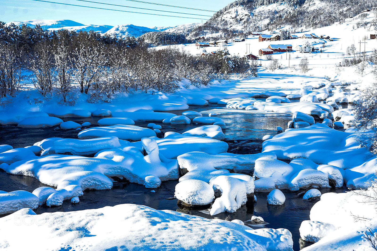 Sony a7 II sample photo. #hallingvinter...blue and white photography
