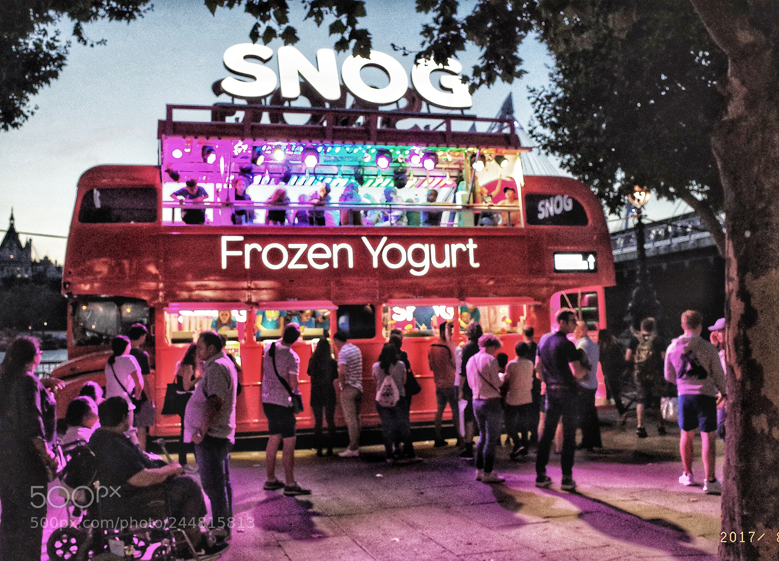 Ricoh GR II sample photo. Snog. london. uk. photography