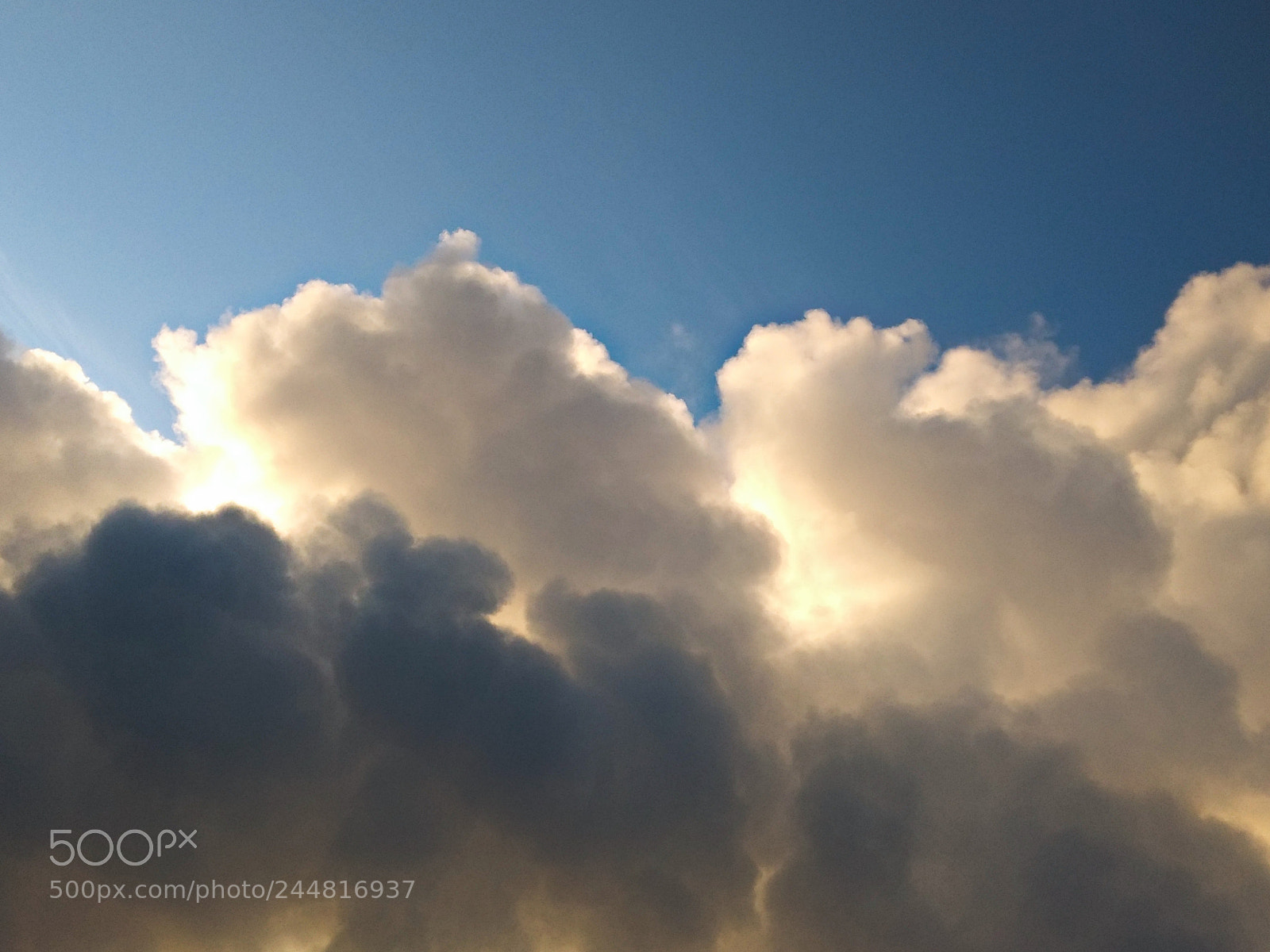 Motorola Moto G (4) sample photo. Betwen clouds... photography
