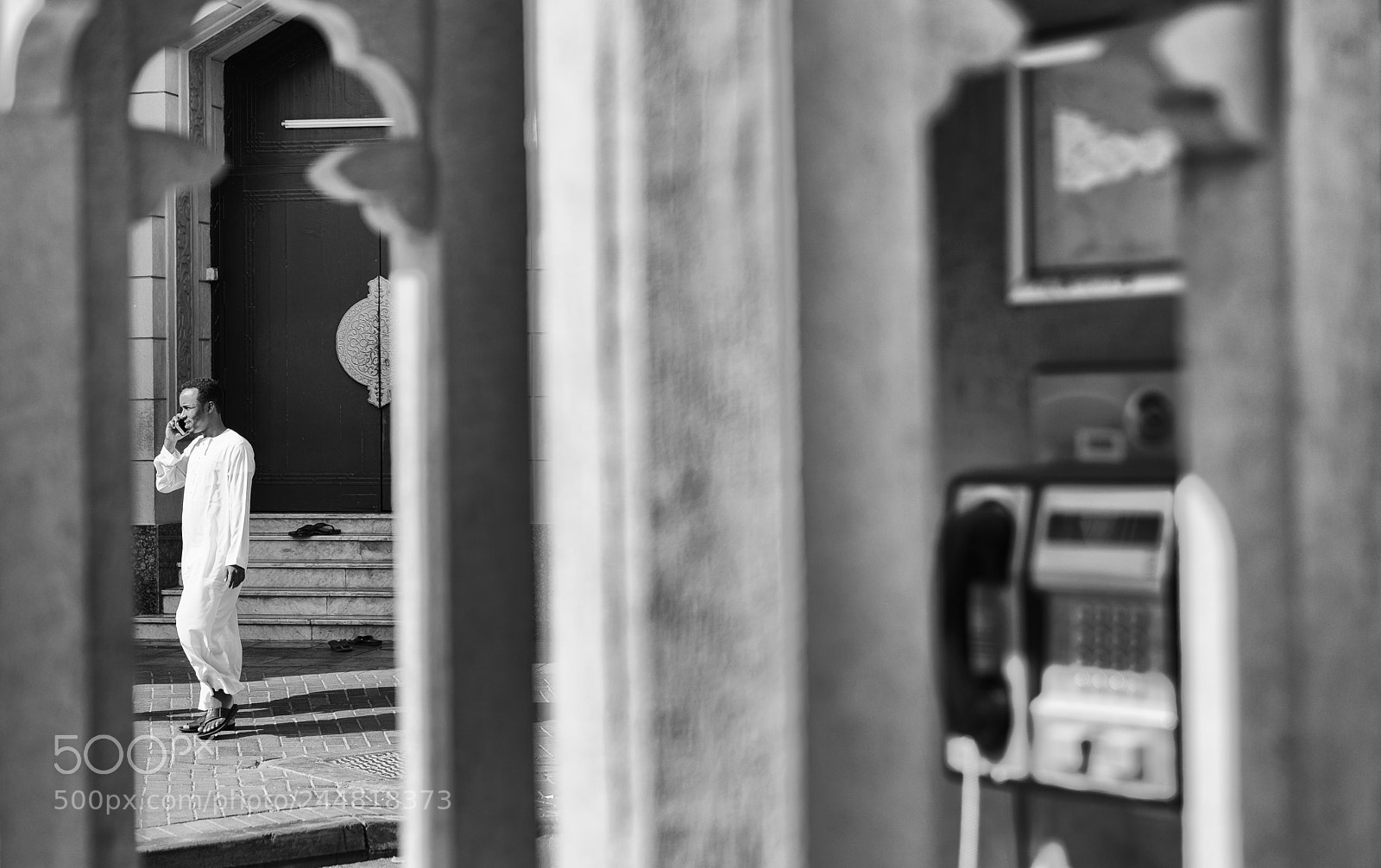 Sony a7R III sample photo. The phone booth (dubai 2018) photography
