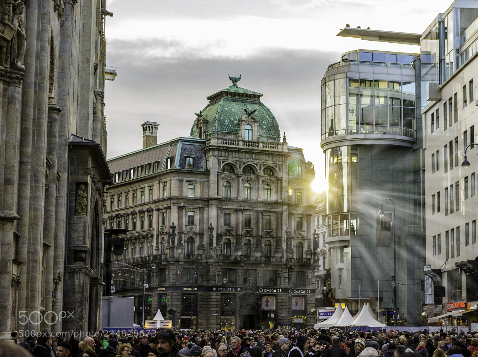 Nikon D5100 sample photo. Vienna market photography