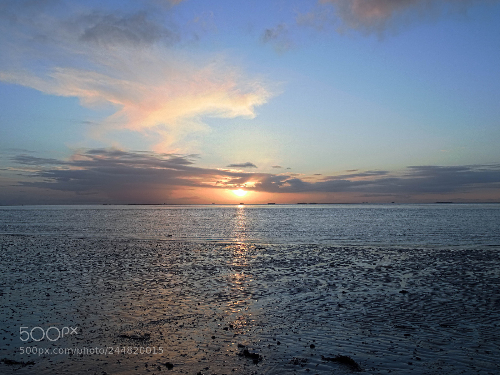 Sony Cyber-shot DSC-HX20V sample photo. Cloudy sunrise photography