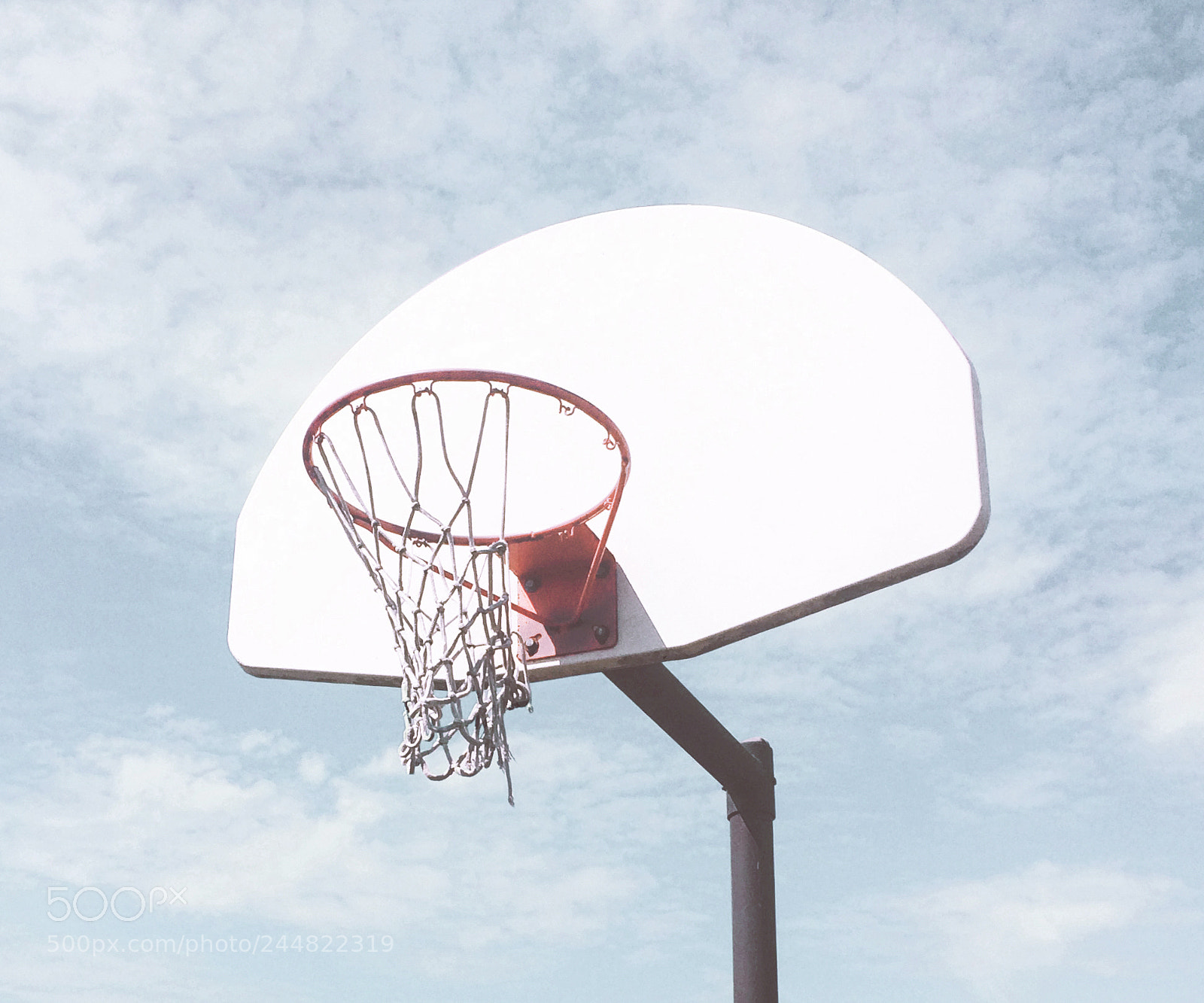 Apple iPhone 5s sample photo. Basketball net photography