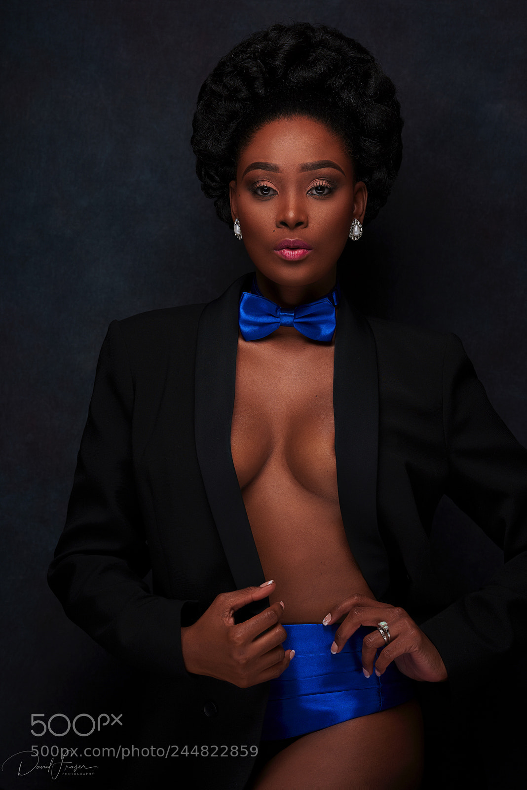 Nikon D810 sample photo. Sparkle: blue magic! photography