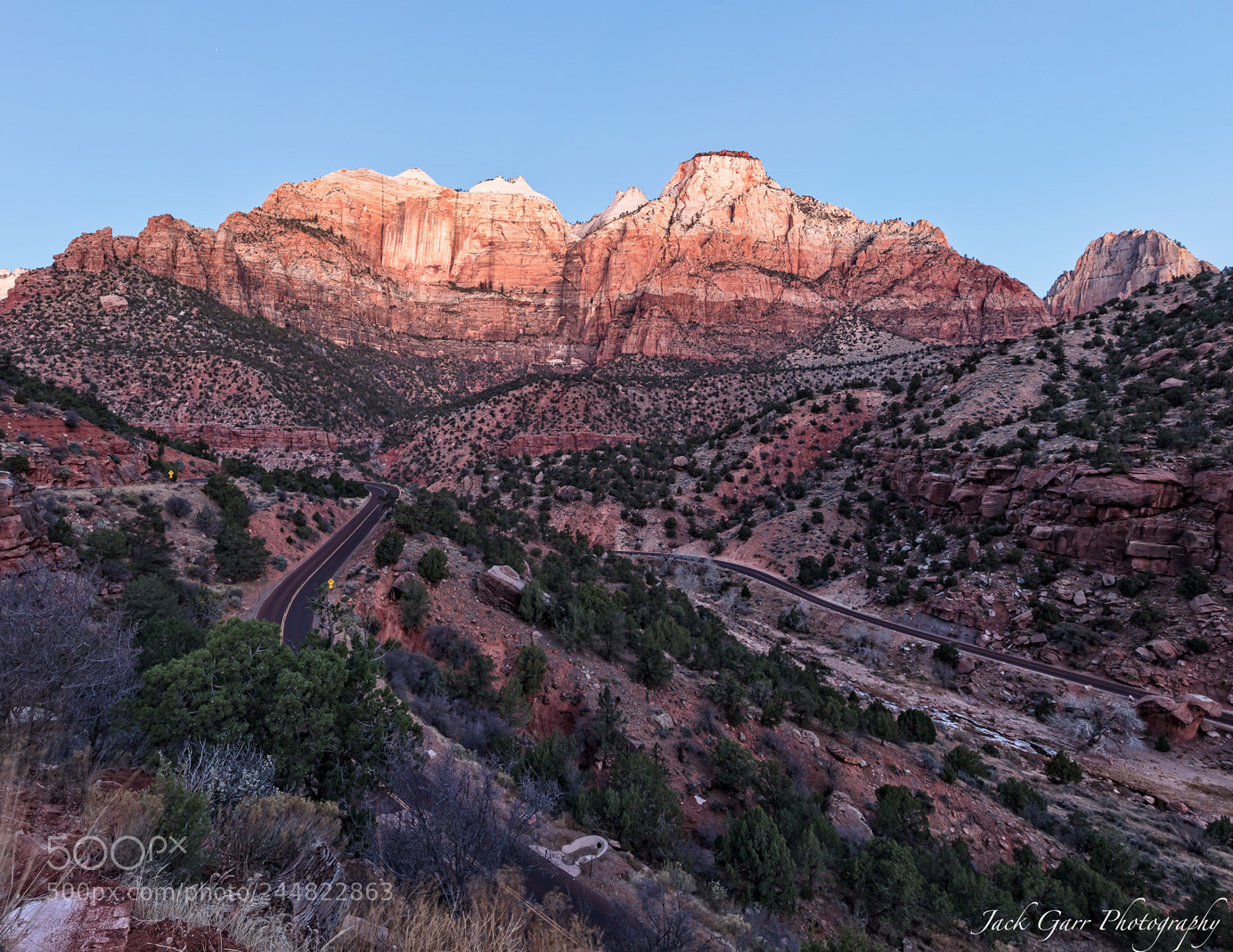 Canon EOS 5DS sample photo. Zion east temple at photography