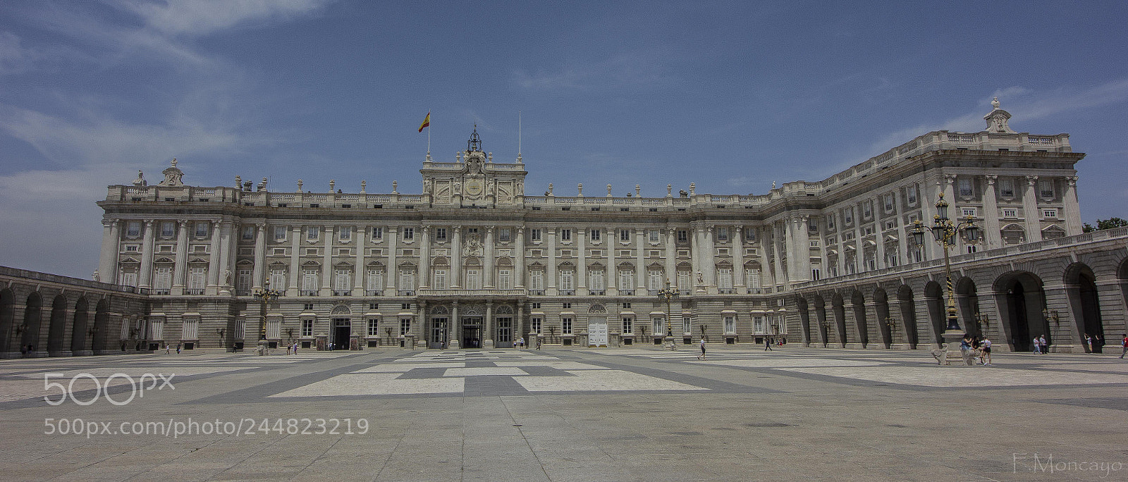 Canon EOS 550D (EOS Rebel T2i / EOS Kiss X4) sample photo. Palacio real ( madrid ) photography