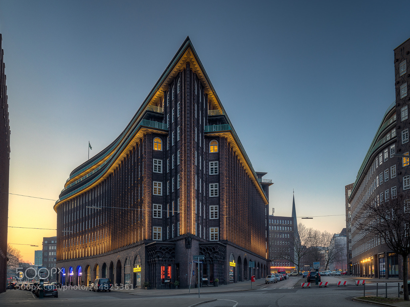 Canon EOS-1D X Mark II sample photo. Chilehaus hamburg photography