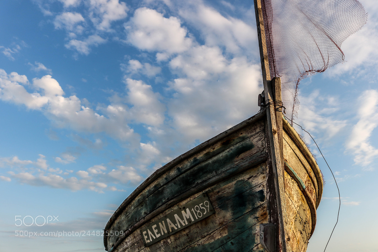 Canon EOS 750D (EOS Rebel T6i / EOS Kiss X8i) sample photo. Rusty boat photography