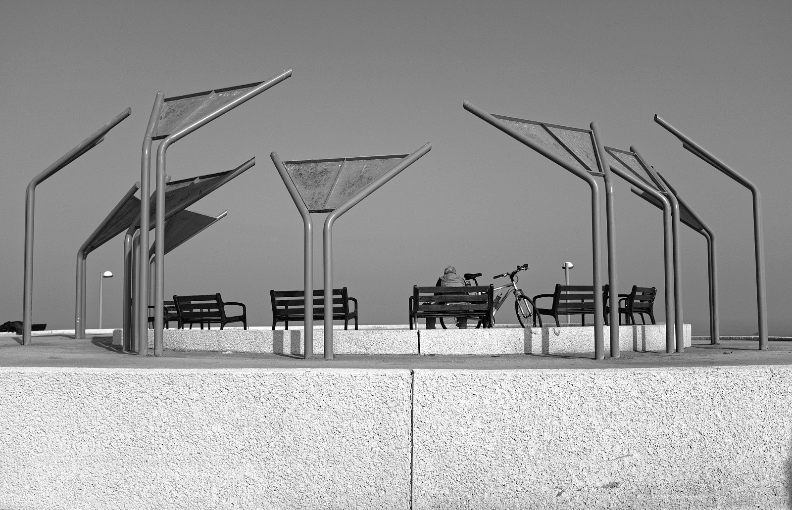 Fujifilm X100F sample photo. Alone photography