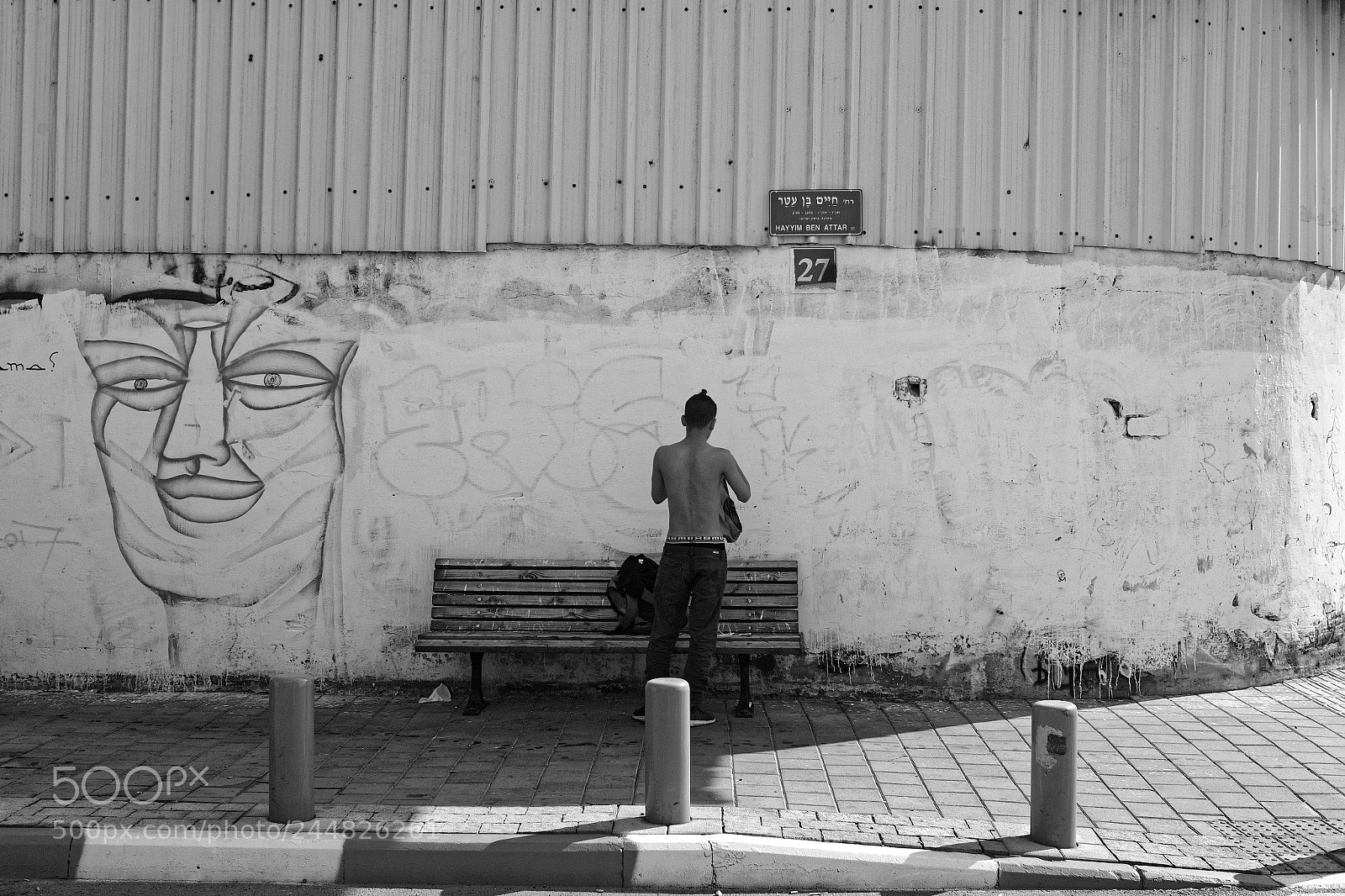 Fujifilm X100F sample photo. I am watching you photography