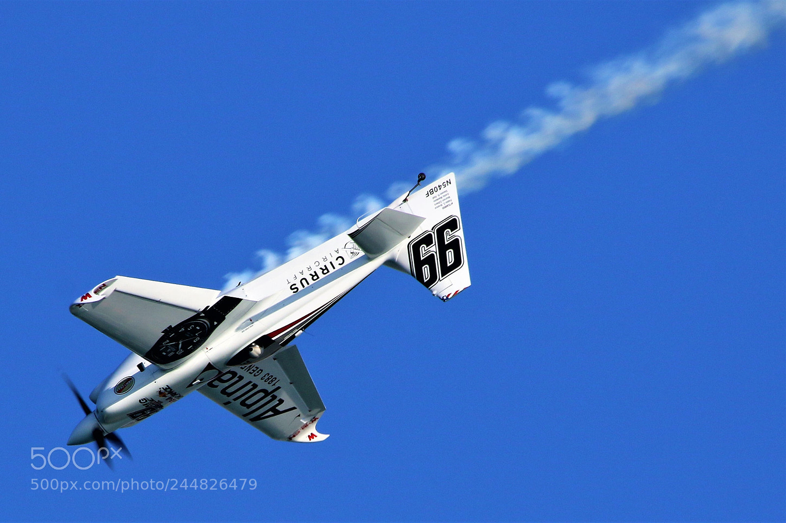 Canon EOS 7D Mark II sample photo. Red bull air race photography