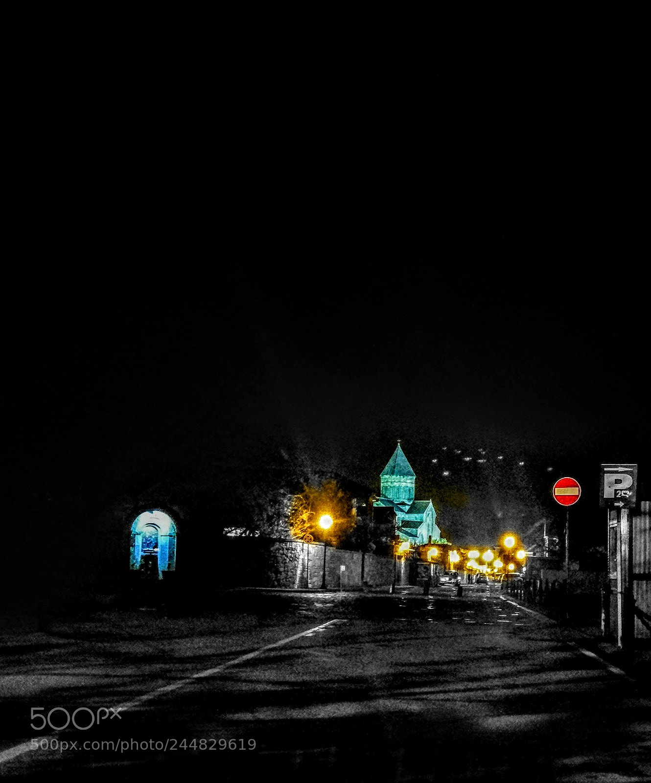 HTC 10 sample photo. Church at night photography