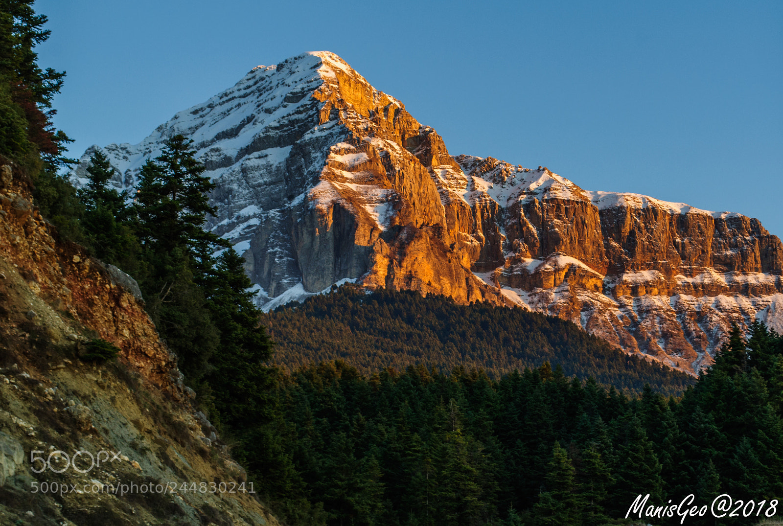 Nikon D5000 sample photo. Tzoumerka mountain photography