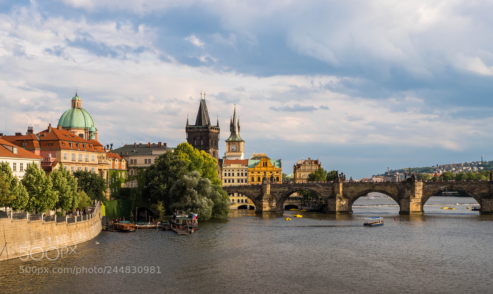 Fujifilm X-T2 sample photo. Rio moldava (praga) photography