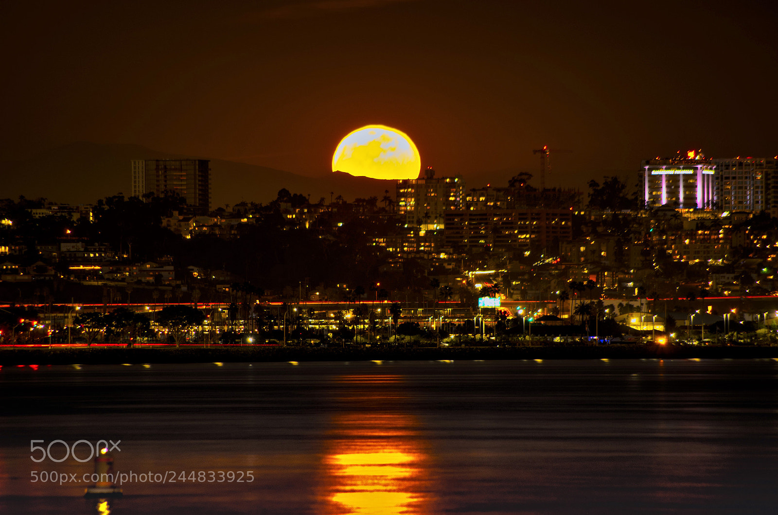 Pentax K-50 sample photo. Super moonrise photography