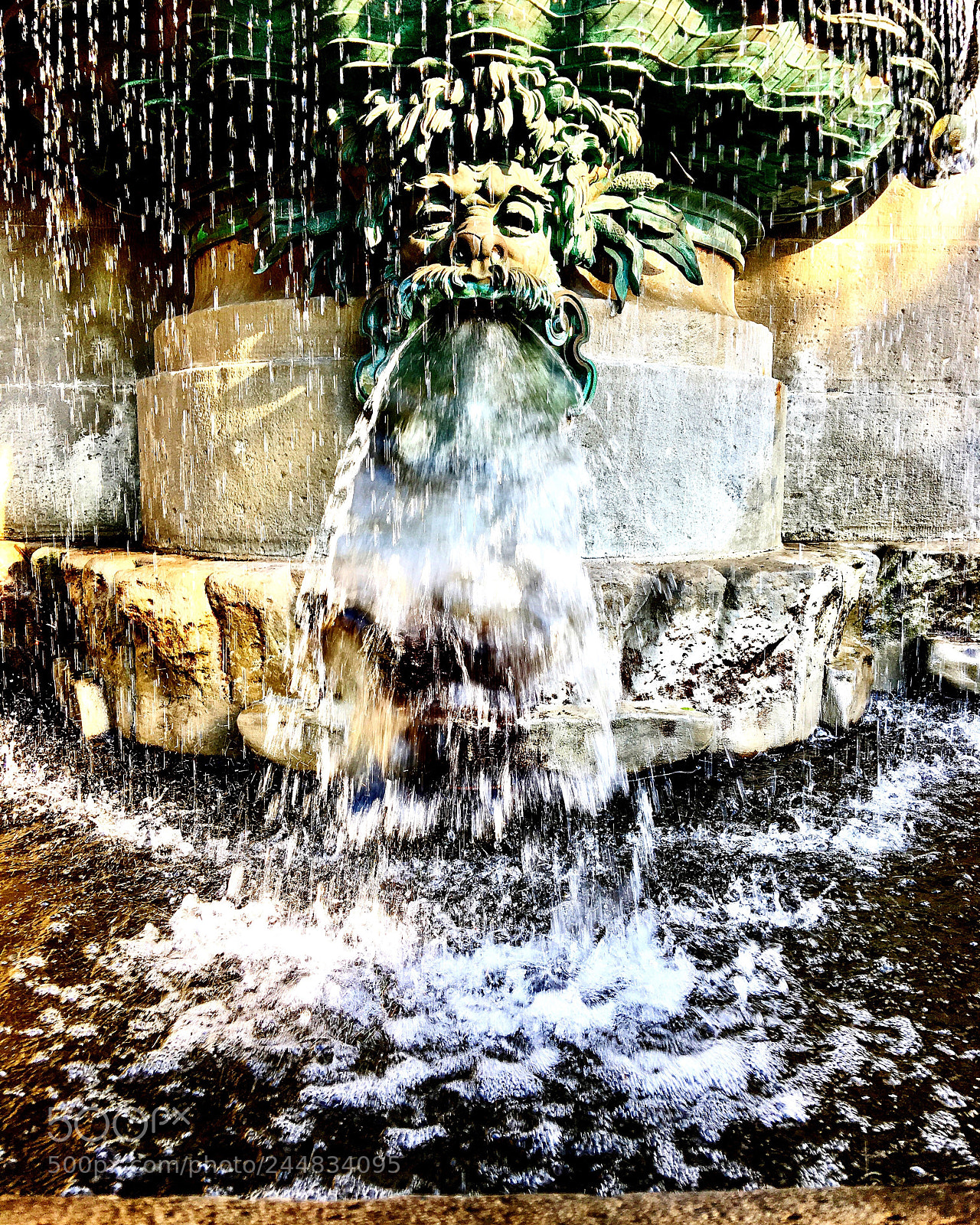 Apple iPhone 6s Plus sample photo. Fountain photography