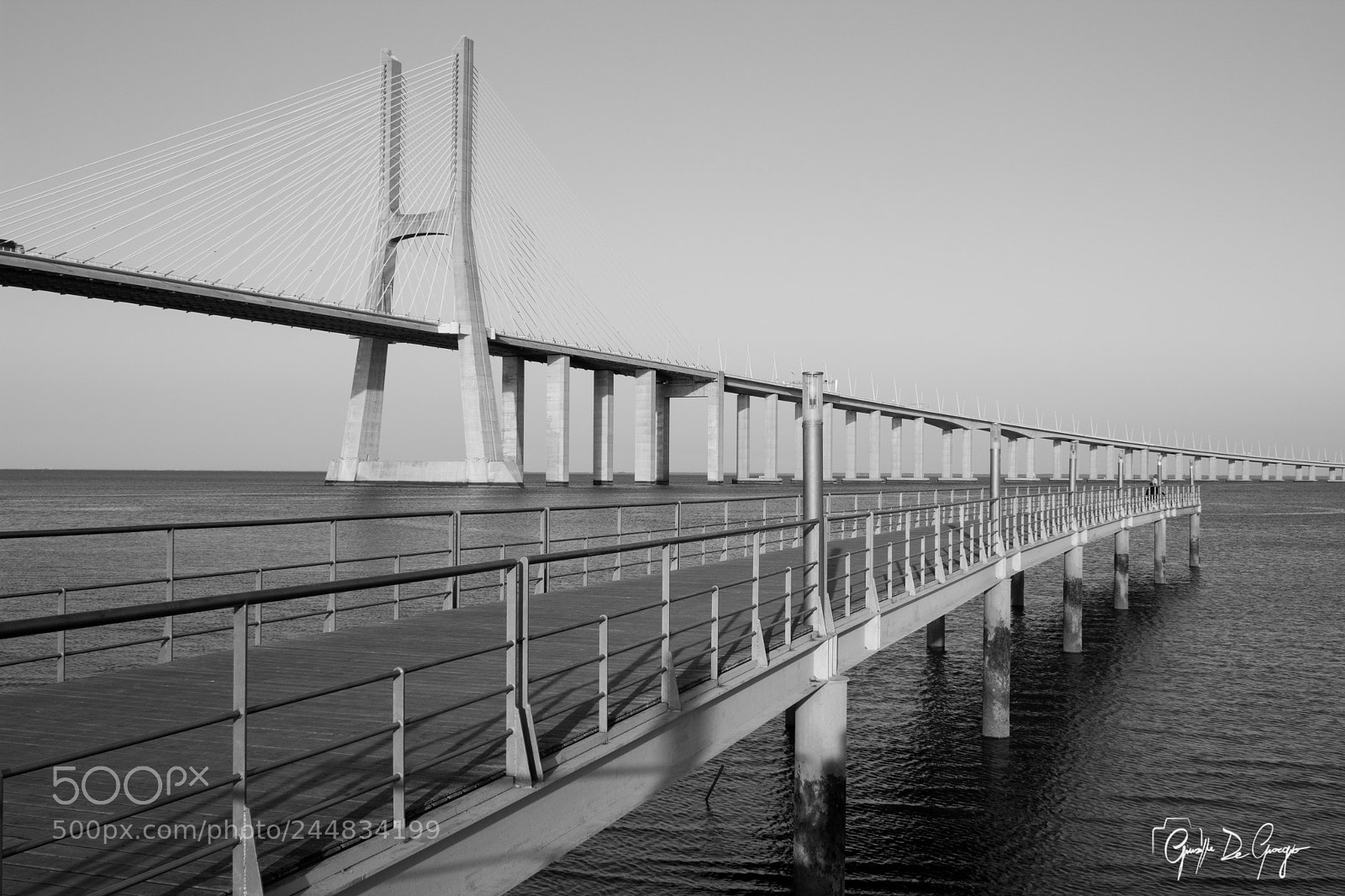 Canon EOS 1300D (EOS Rebel T6 / EOS Kiss X80) sample photo. Lisbon bridges photography