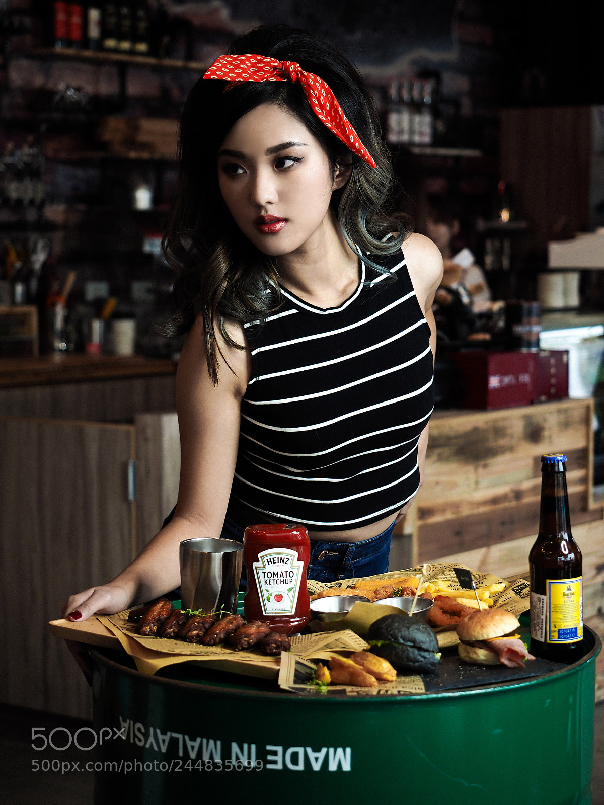Olympus OM-D E-M10 II sample photo. Rockabilly fashion photography