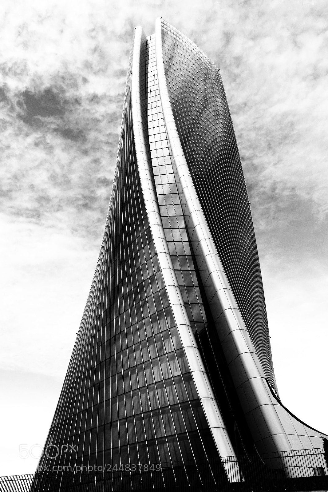 Nikon D3400 sample photo. City life milano photography