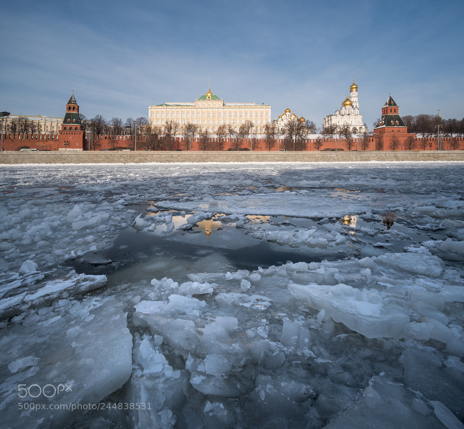 Fujifilm X-T20 sample photo. Moscow in the ice photography
