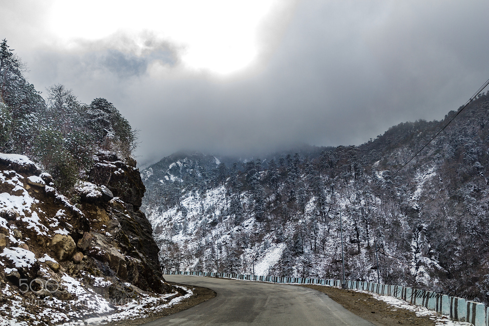 Canon EOS 550D (EOS Rebel T2i / EOS Kiss X4) sample photo. Wherever the road takes photography
