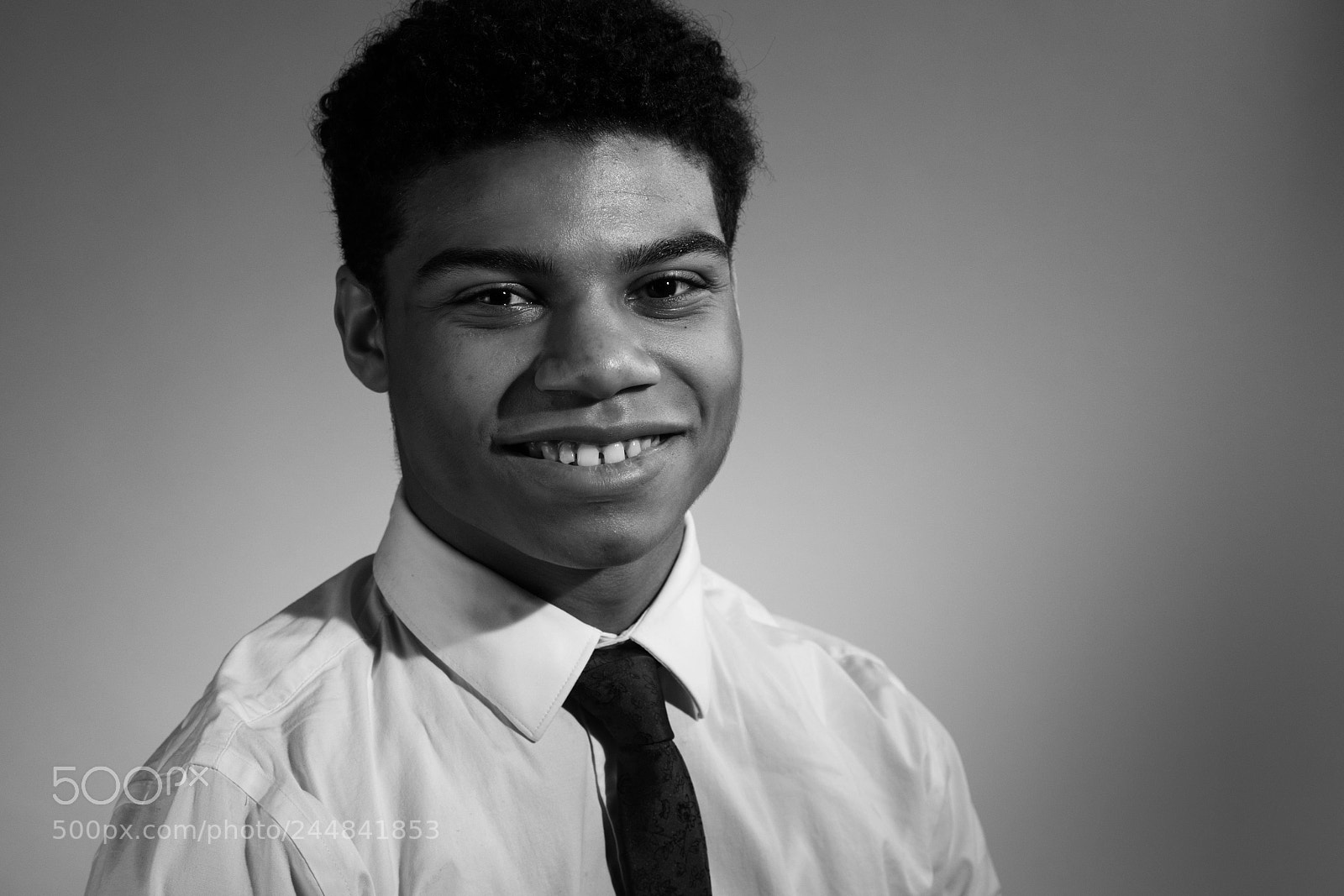 Canon EOS 7D Mark II sample photo. The boy photography