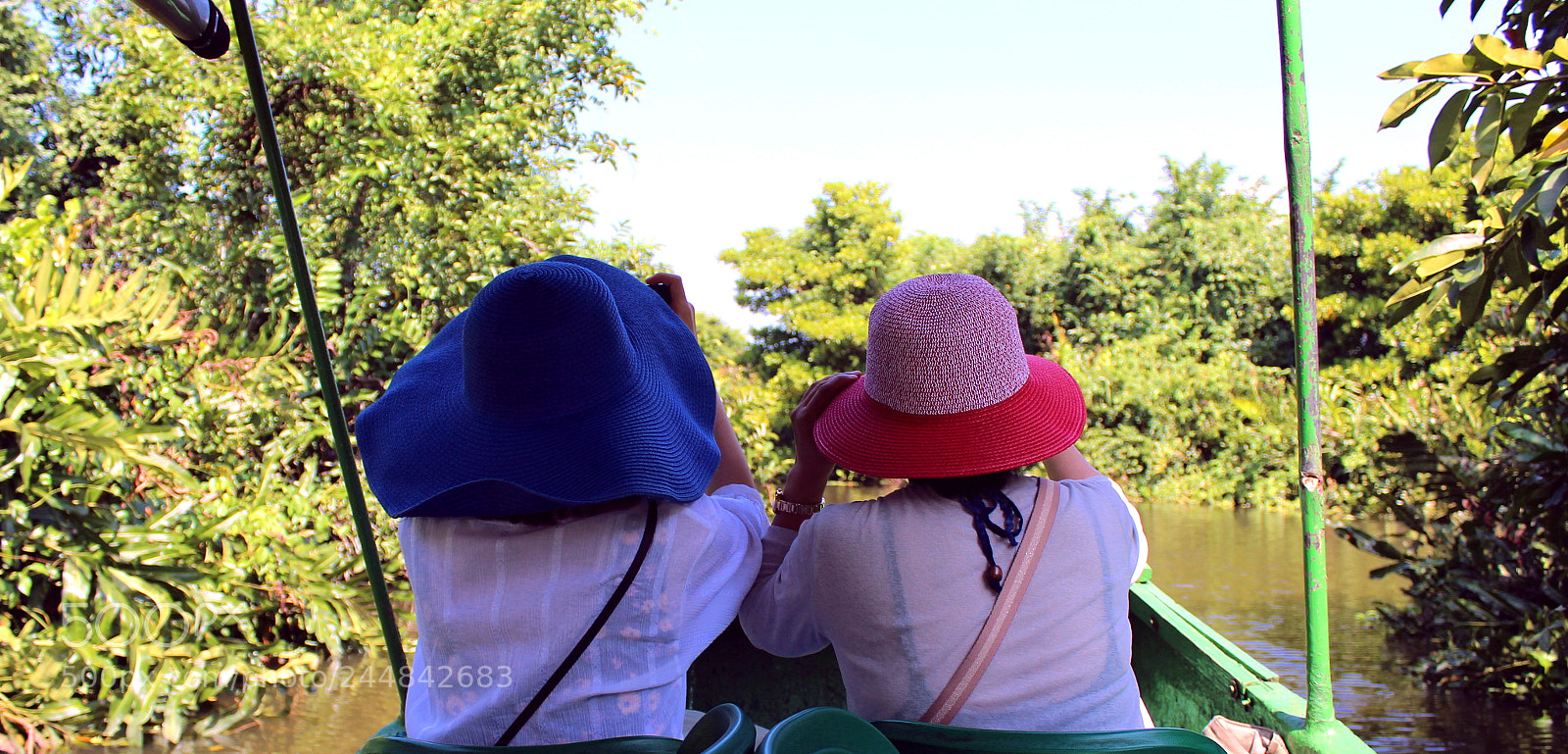Canon EOS 1300D (EOS Rebel T6 / EOS Kiss X80) sample photo. Smarsh-ing! photography