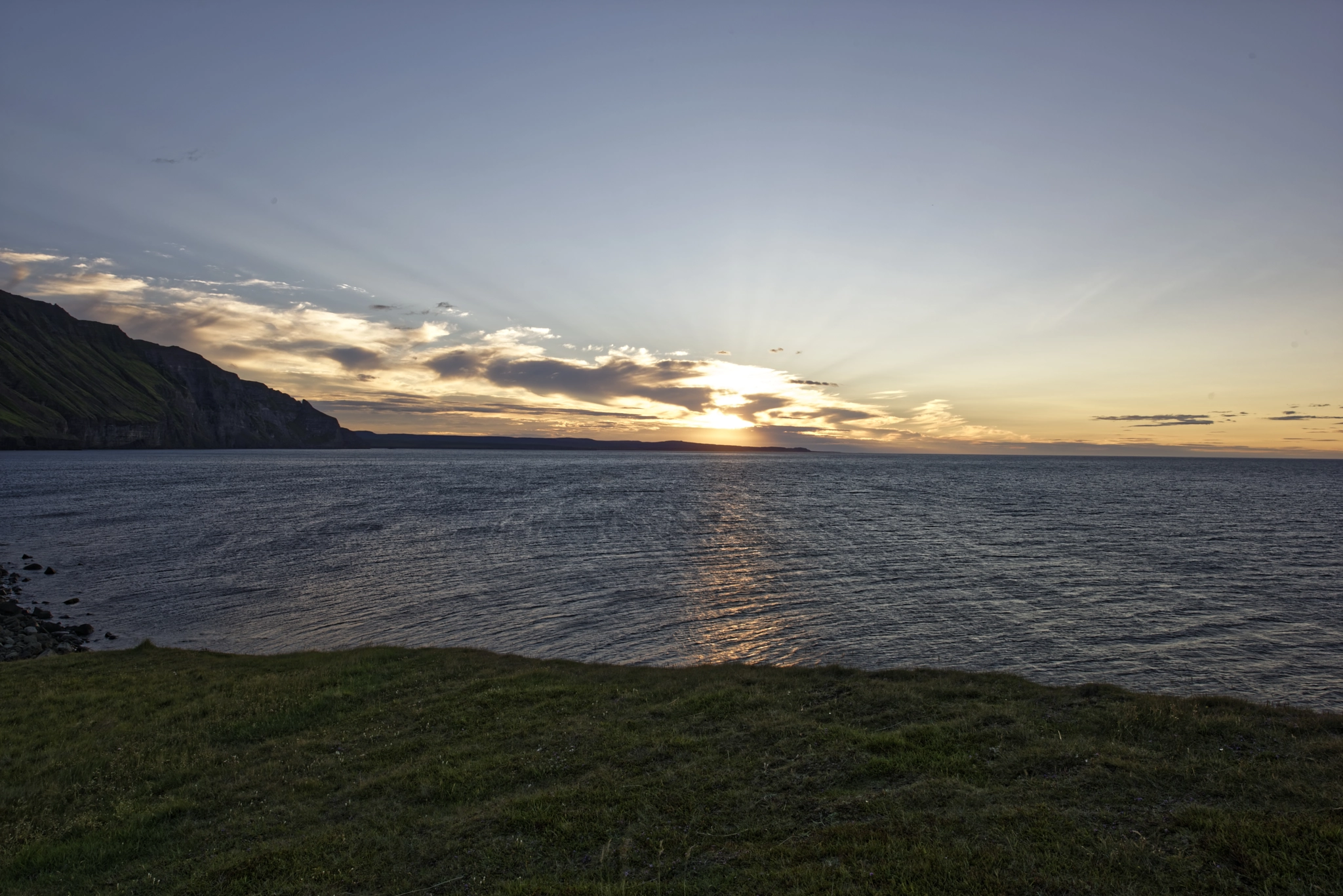 Nikon AF-S Nikkor 14-24mm F2.8G ED sample photo. Imposing drangey island off the coast of iceland. photography