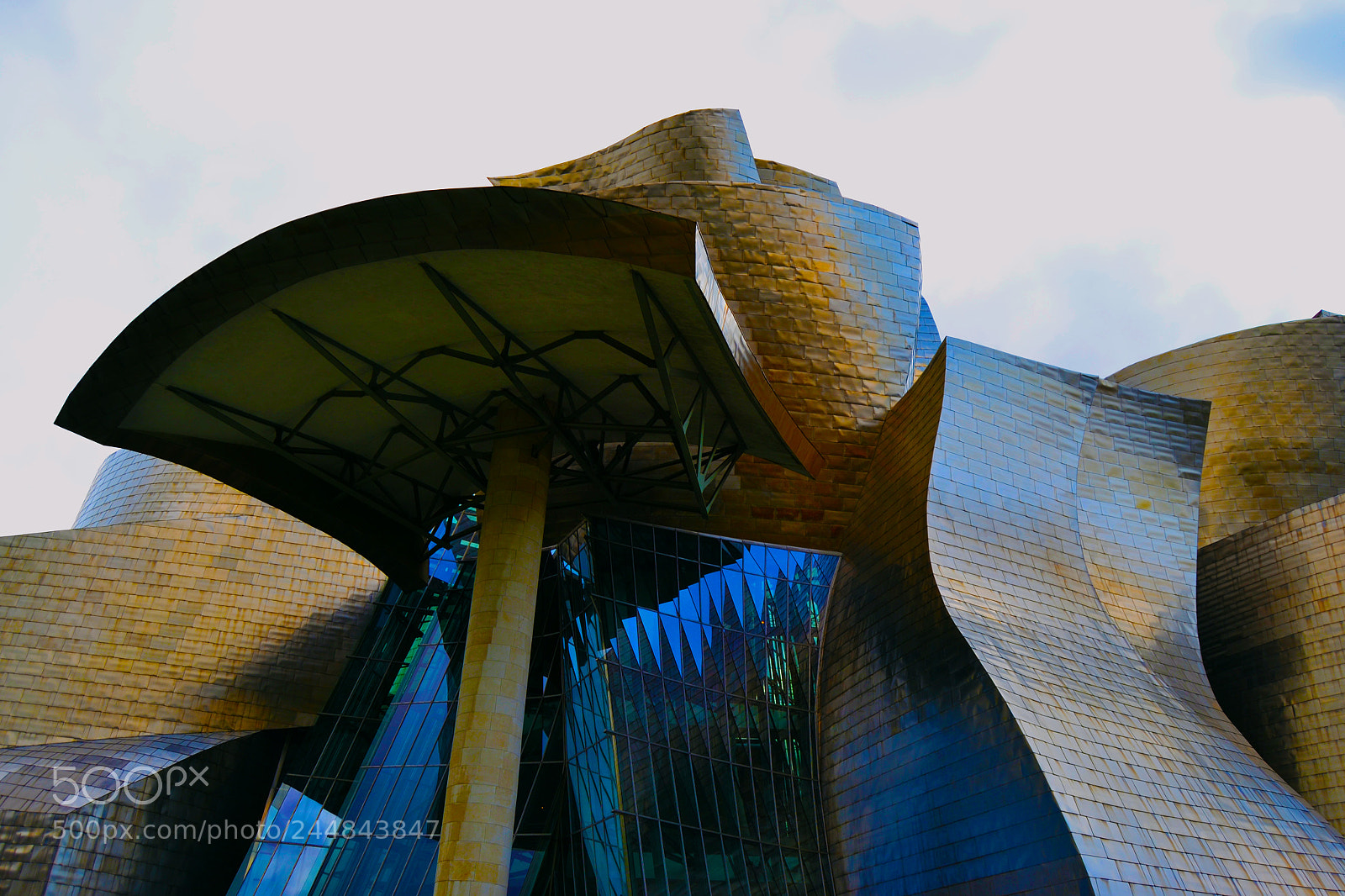 Nikon D3100 sample photo. Museo guggenheim. bilbao photography