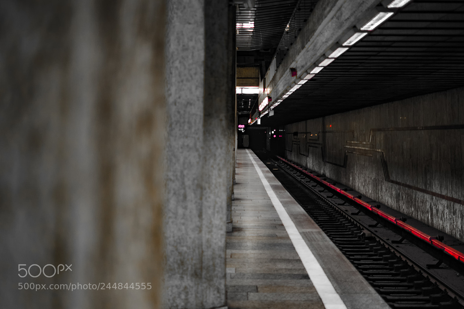 Nikon D3200 sample photo. Subway view photography