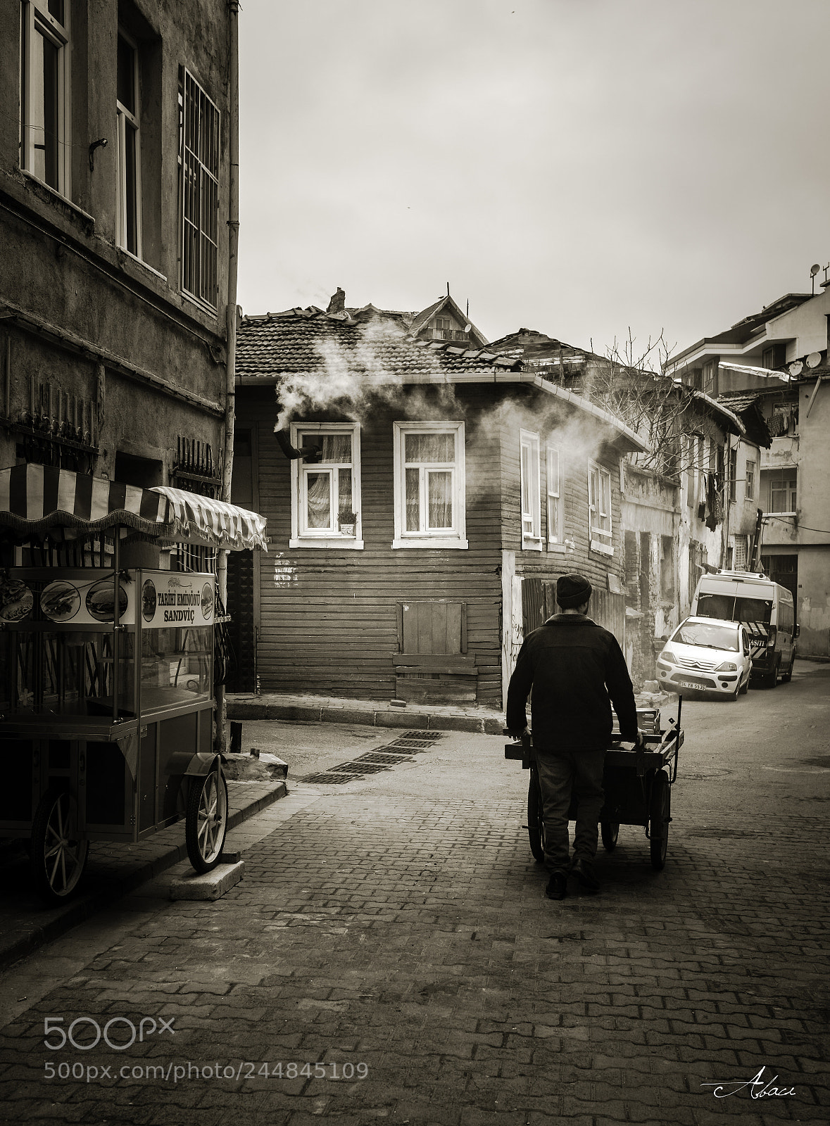Fujifilm X-T2 sample photo. Eine strasse in zeyrek photography