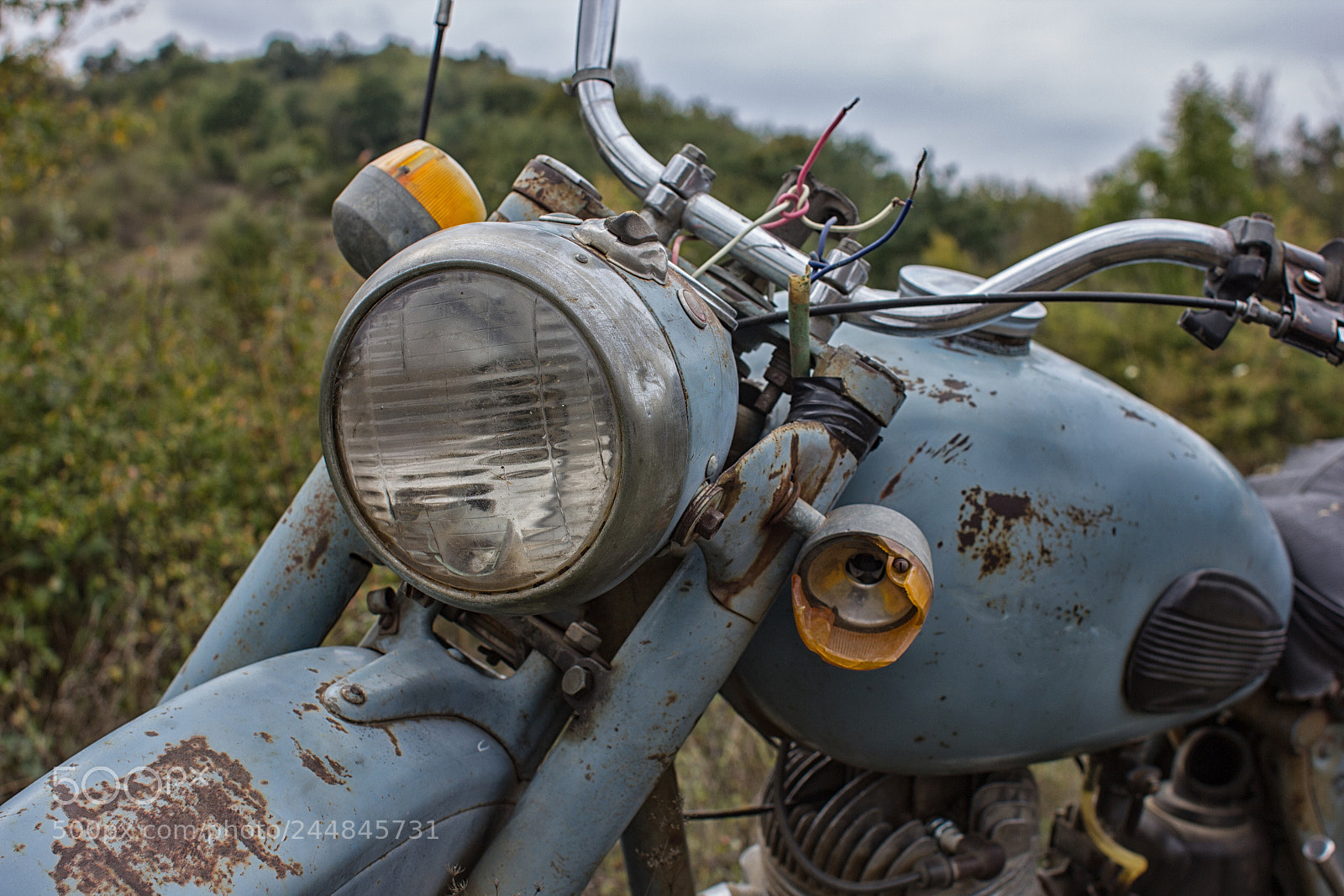 Canon EOS 550D (EOS Rebel T2i / EOS Kiss X4) sample photo. Vintage bike mountains iz photography