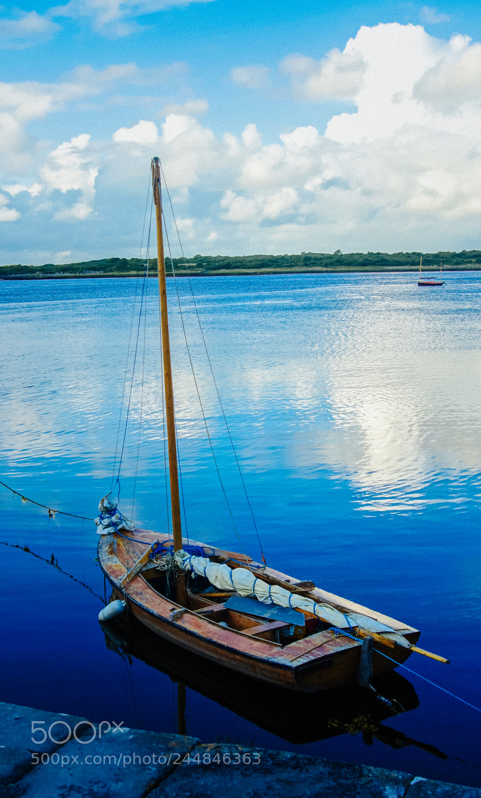 Sony SLT-A55 (SLT-A55V) sample photo. Peaceful irish sloop photography