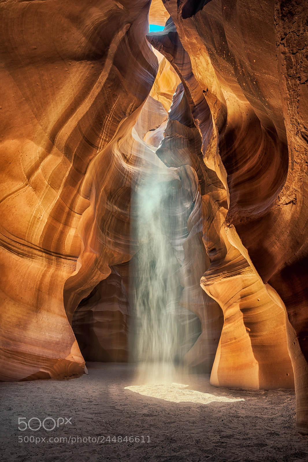 Sony a7R sample photo. Antelope canyon sunray photography