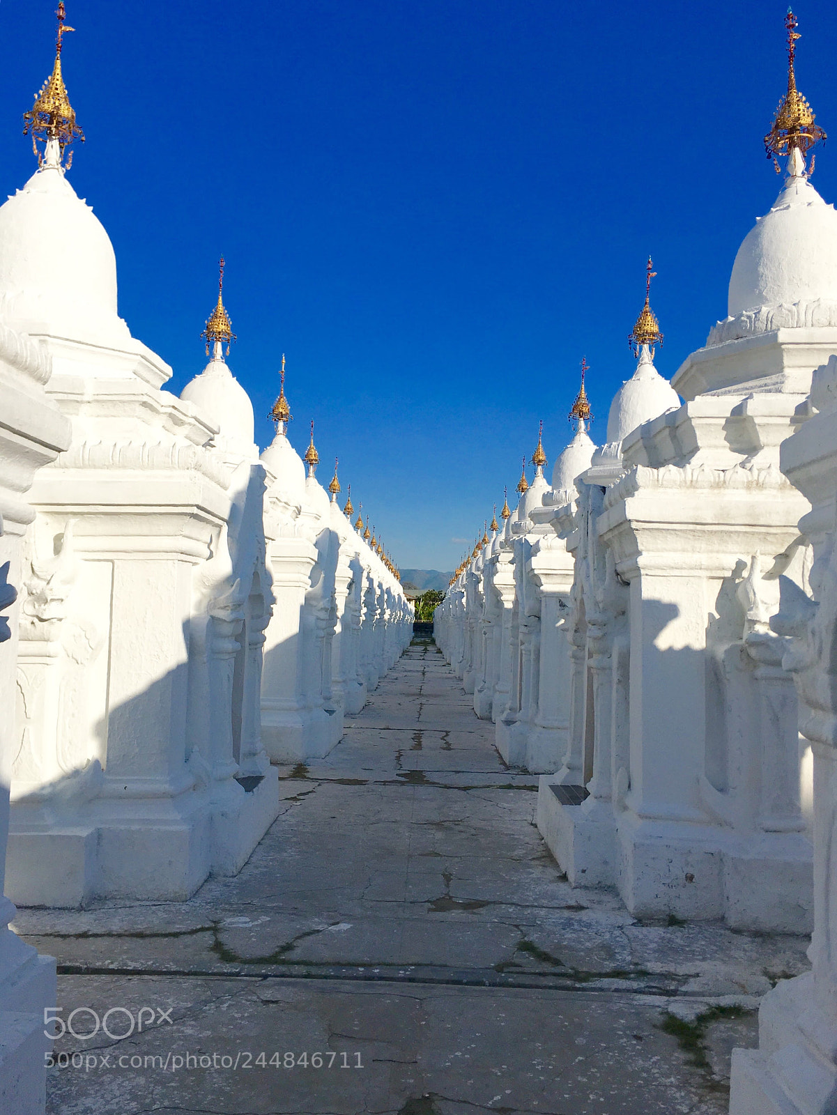 Apple iPhone 6s Plus sample photo. White pagodas, mandalay, myanmar photography