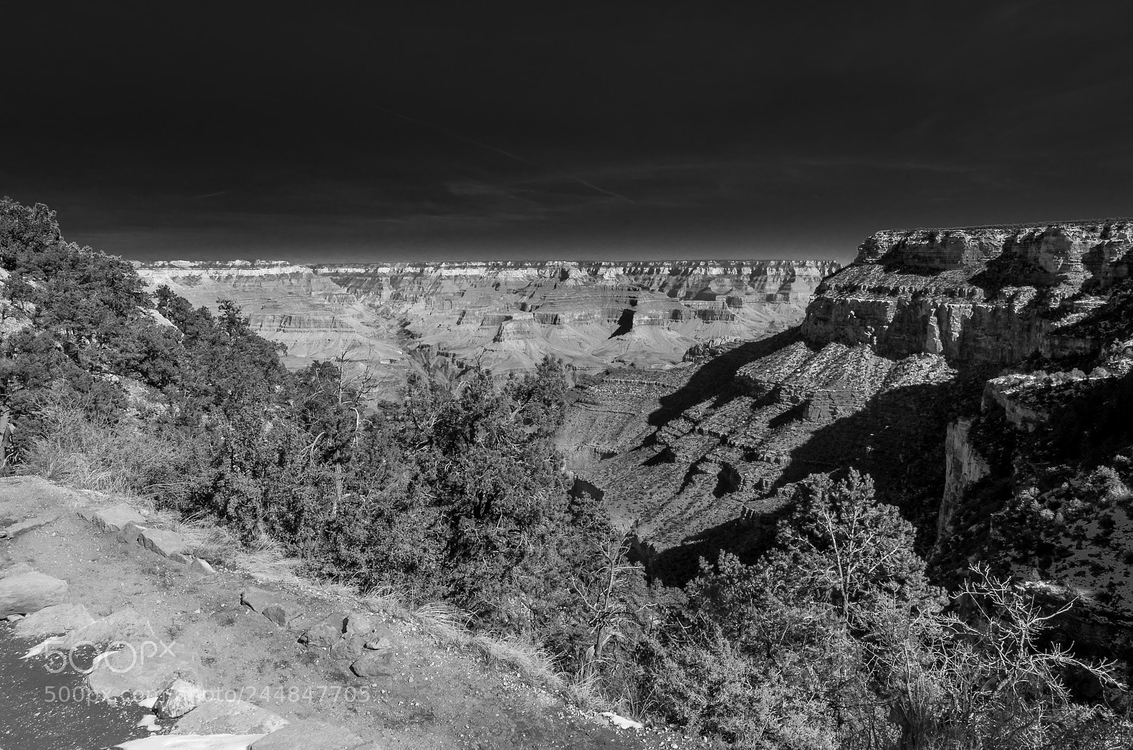 Pentax K-5 sample photo. Below the rim photography