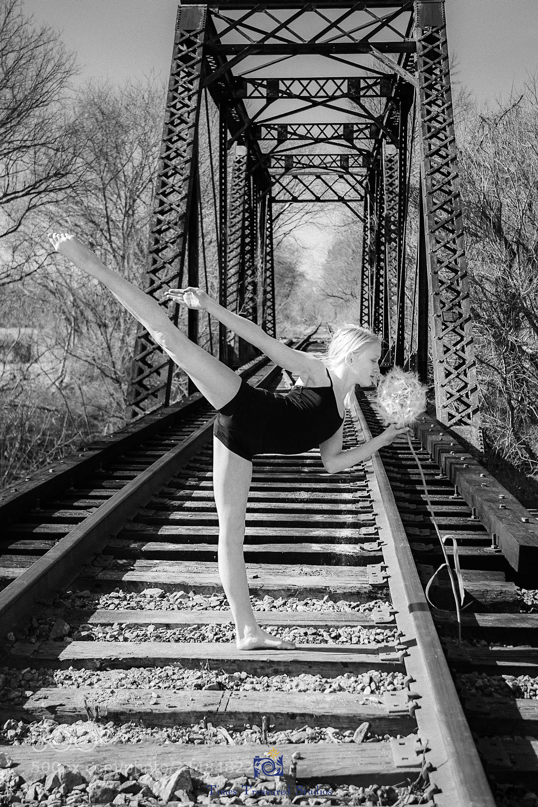 Canon EOS 60D sample photo. Posture and poise photography