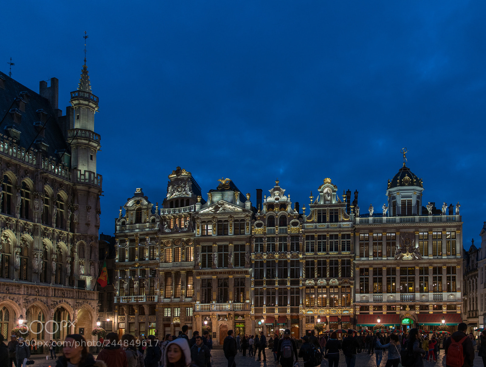 Sony a7R II sample photo. Busy evening in brussels photography